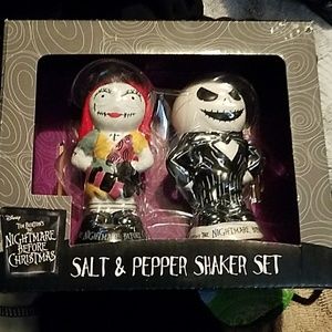 Nightmare before christmas salt and pepper shakers